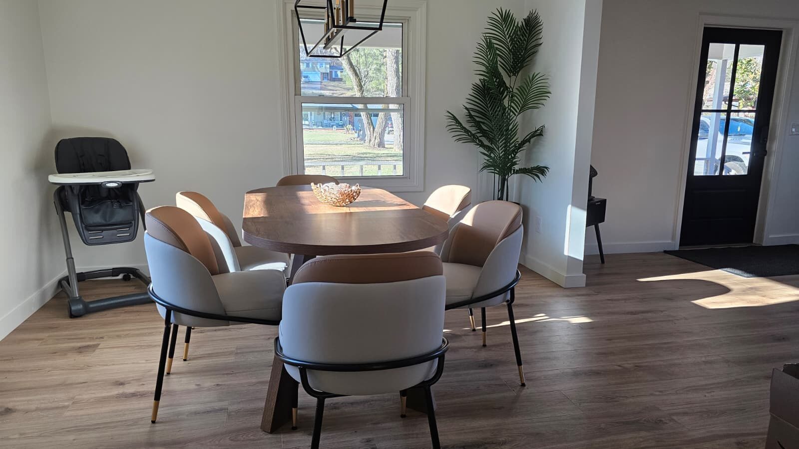 Dining room with large table for group dinners
